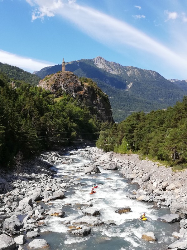 Die Esslinger Paddler auf dem Oberlauf der Ubaye; Foto: Florian Spaeth