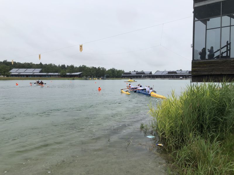 Hartes Wendemanoever im V6 ueber 1500 m. (Foto Florian Spaeth)