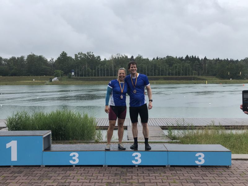 Podestplatz und Bronzemedaille fuer Christiane Pape und Florian Spaeth im OC 2 Open Mixed ueber 500 m (Foto Florian Spaeth)